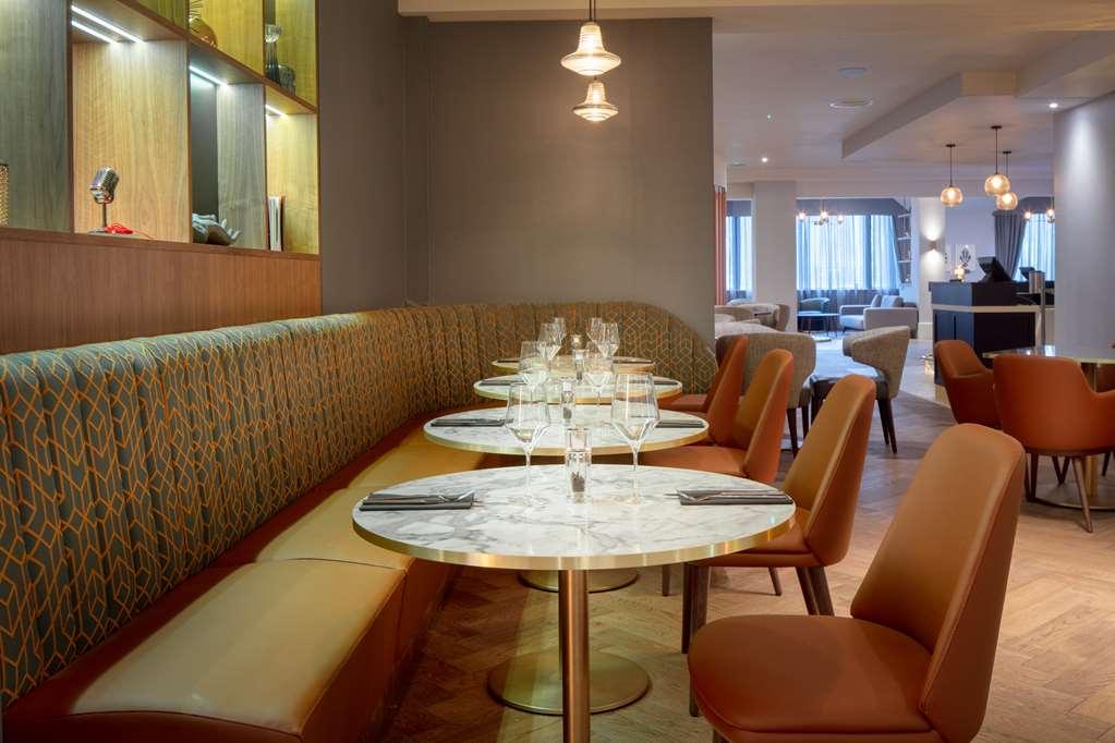 Doubletree By Hilton London Elstree Hotel Borehamwood Restaurant photo