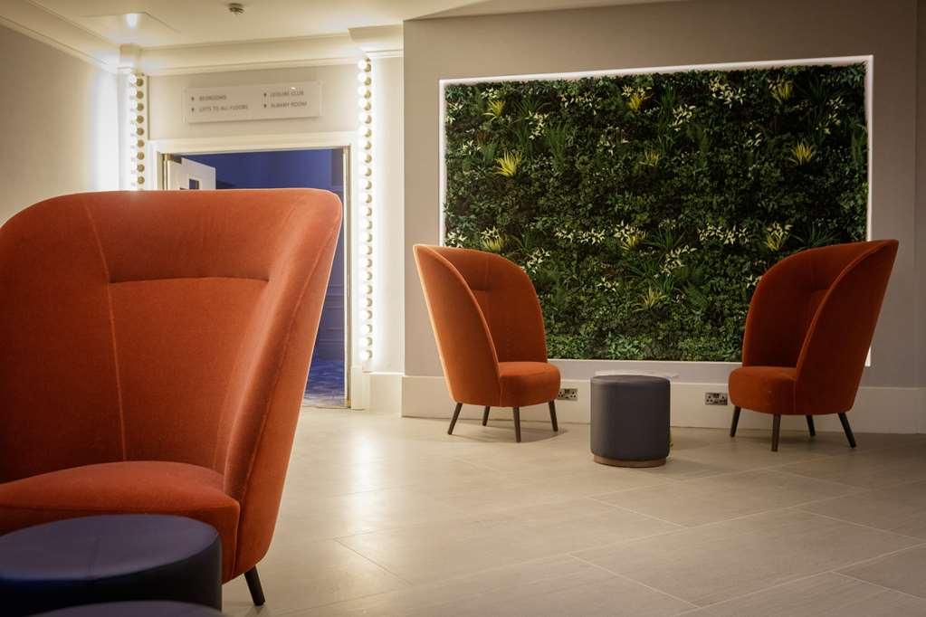 Doubletree By Hilton London Elstree Hotel Borehamwood Interior photo