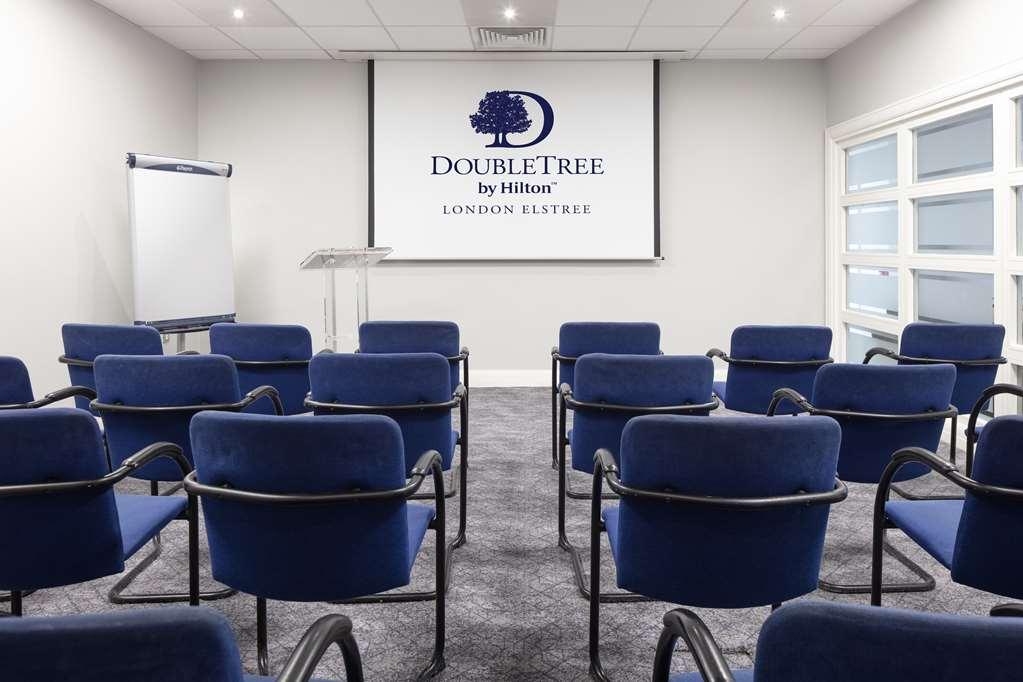 Doubletree By Hilton London Elstree Hotel Borehamwood Facilities photo