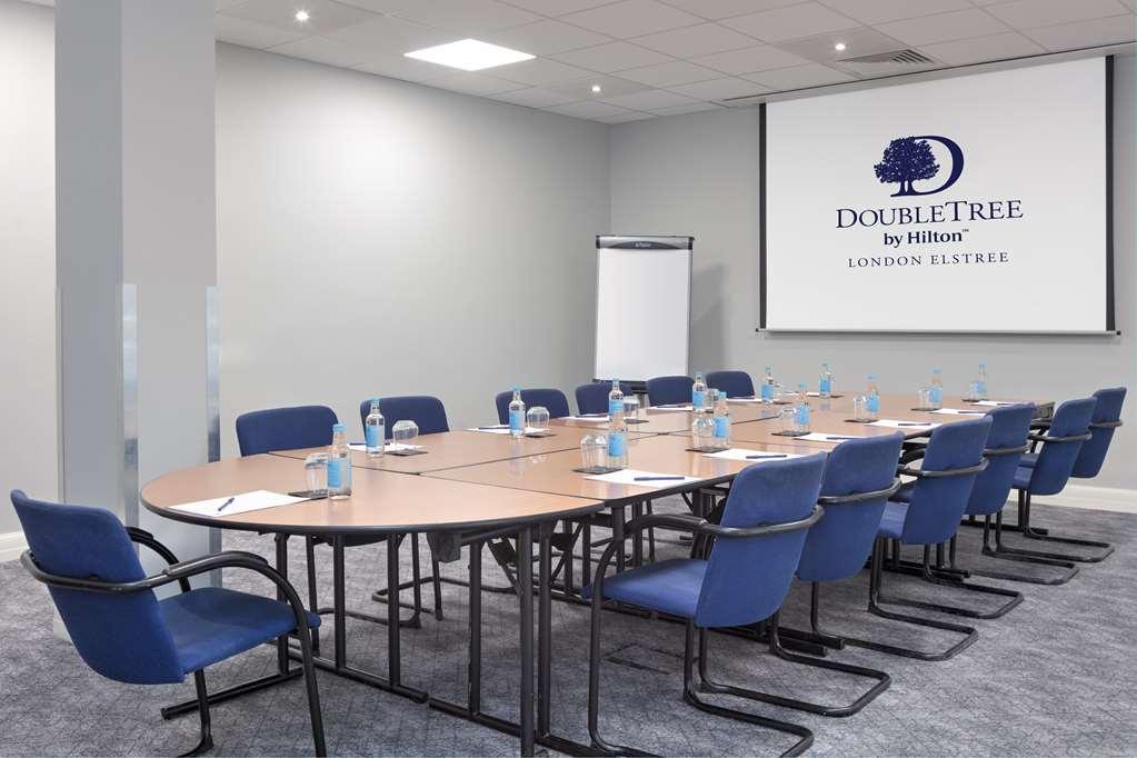 Doubletree By Hilton London Elstree Hotel Borehamwood Facilities photo
