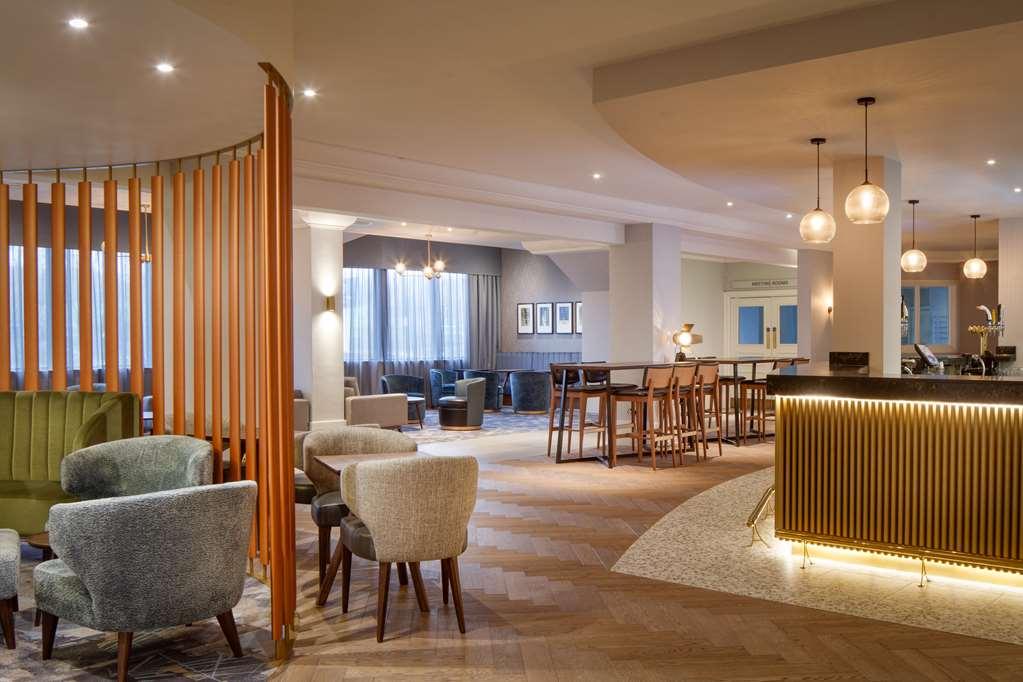 Doubletree By Hilton London Elstree Hotel Borehamwood Restaurant photo