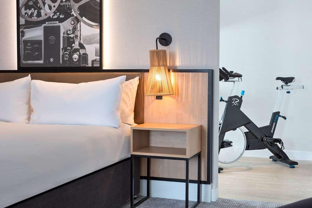 Doubletree By Hilton London Elstree Hotel Borehamwood Room photo